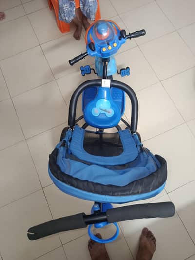 Kids cycle in excellent condition