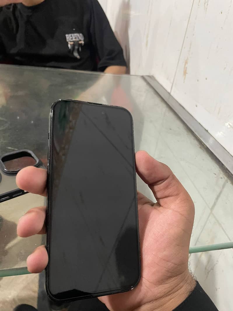 iphone 14 pro 3