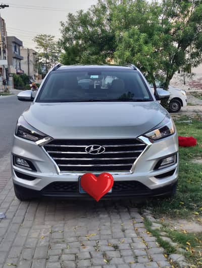 Hyundai Tucson AWD 2021 for Sale-Top of the Line AWD Variant