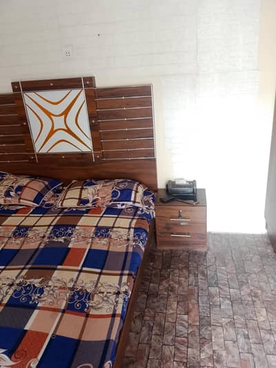 bed and side table with mattress arjant sale Karna he