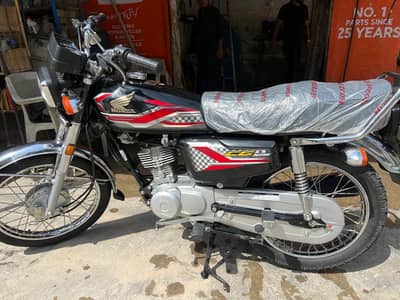 Honda CG125 2024