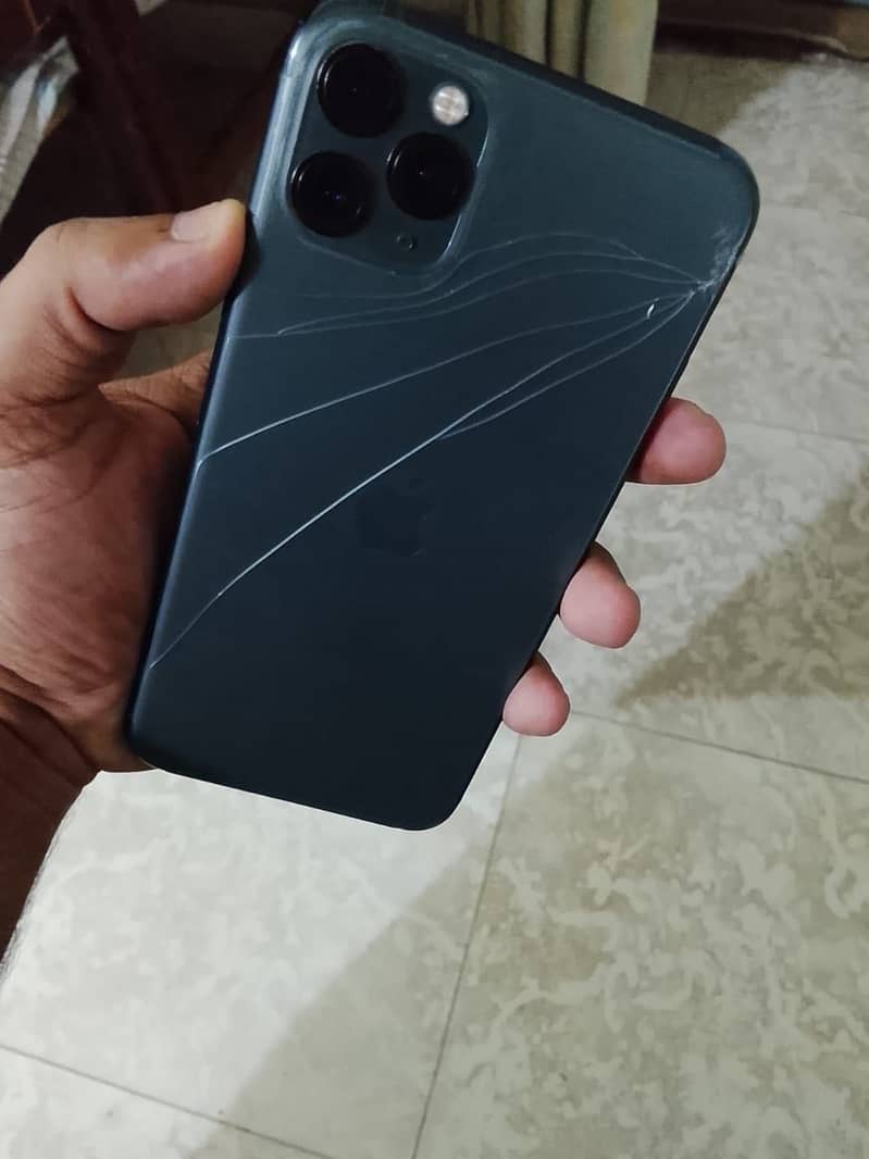 iPhone 11 pro max 3