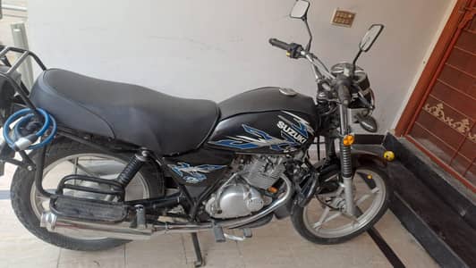 Suzuki GS150 2021