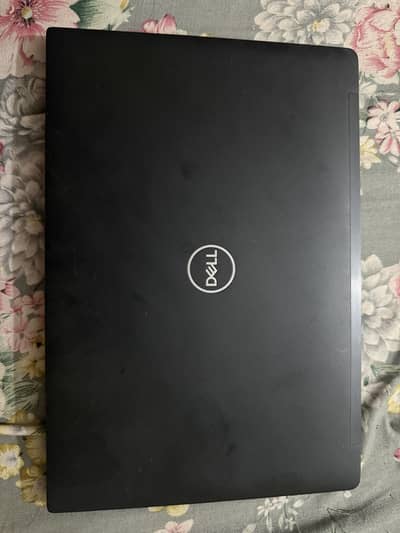 Dell Core i5 8th Gen (Touch Pad)