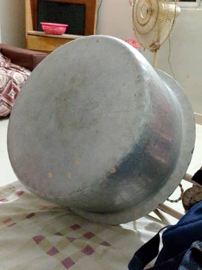 large aluminum degchi for sale