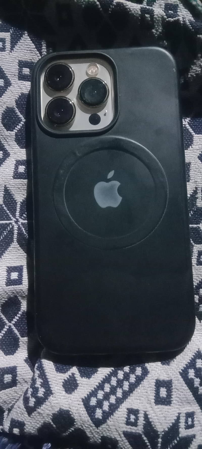iphone 13 pro 2