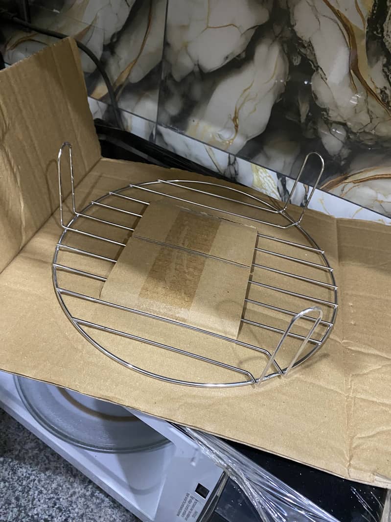 Automatic washing machine 10