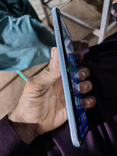 Infinix hot 12