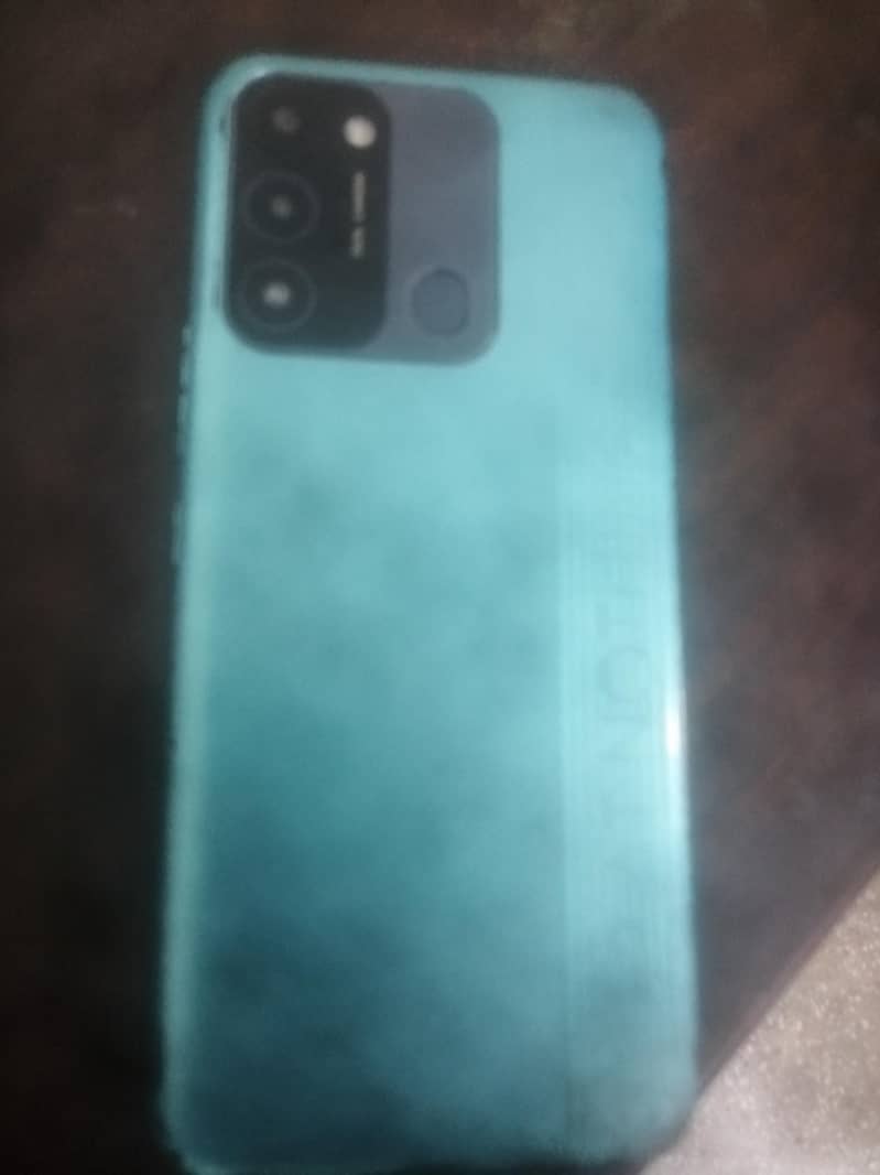 Techno spark 8c 0