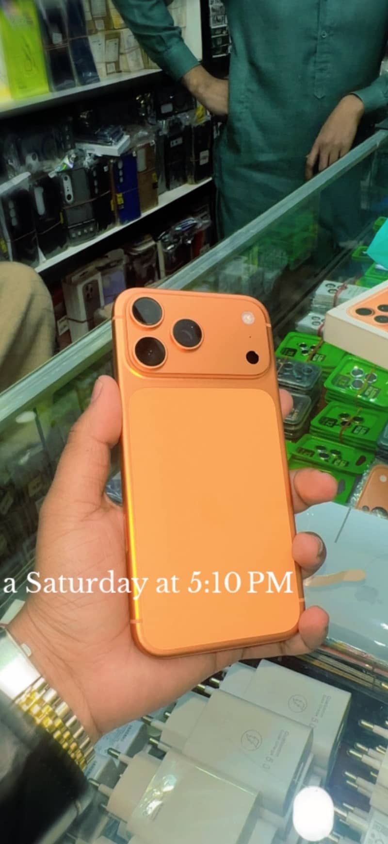 Iphone 17 pro max 1