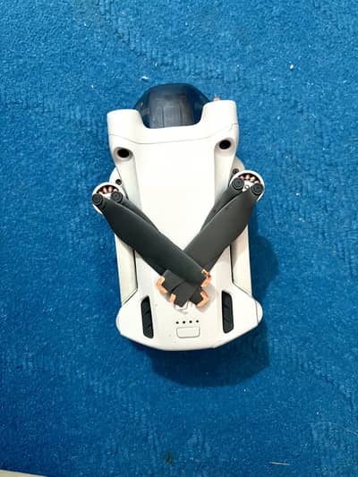 Dji Mini 3 pro with smart controller and double batteries.