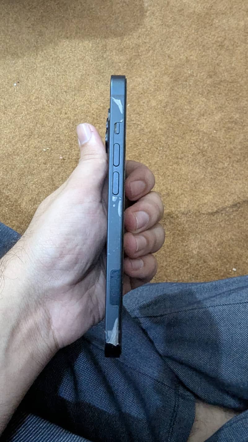 Iphone 14 4