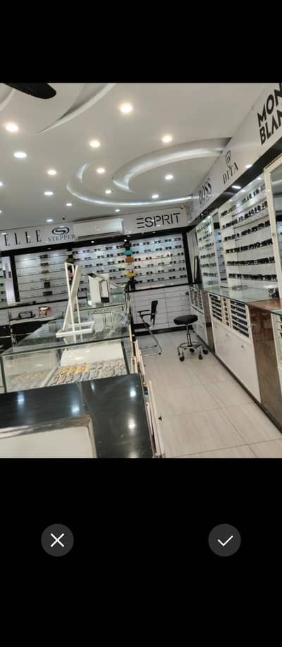 required female optometrist for a optical shop