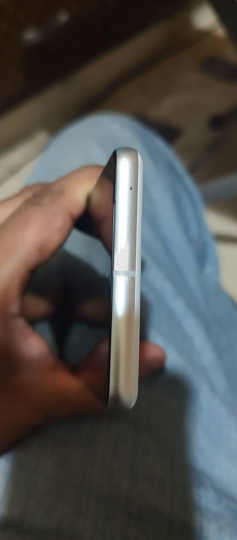 Google Pixel 7 4