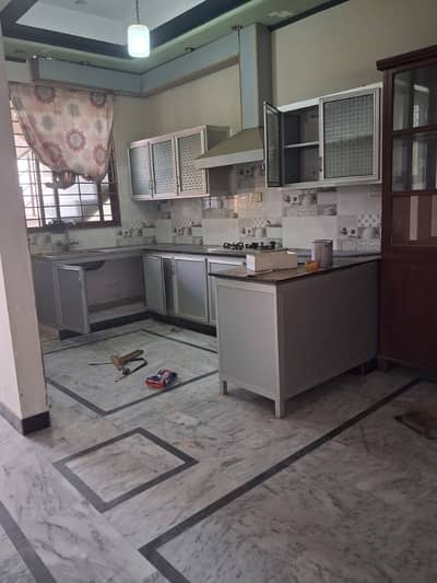 6 marla 1st floor for rent