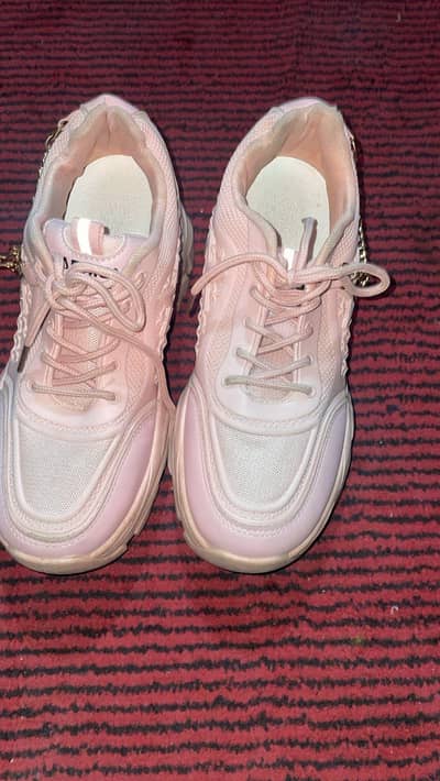 reasonanle price sneakers