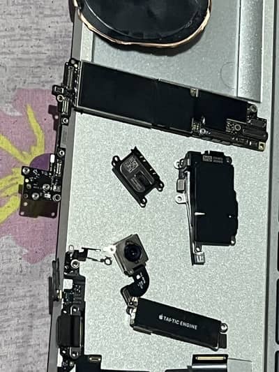 Iphone SE 2020 all parts available