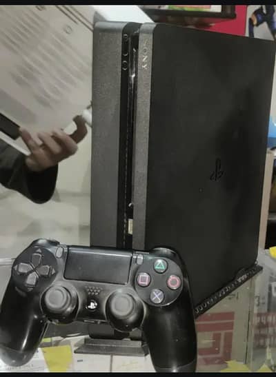 PS4 SLIM