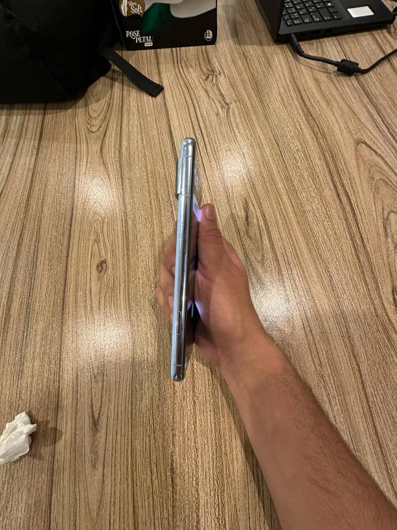 Google pixel 8pro 6