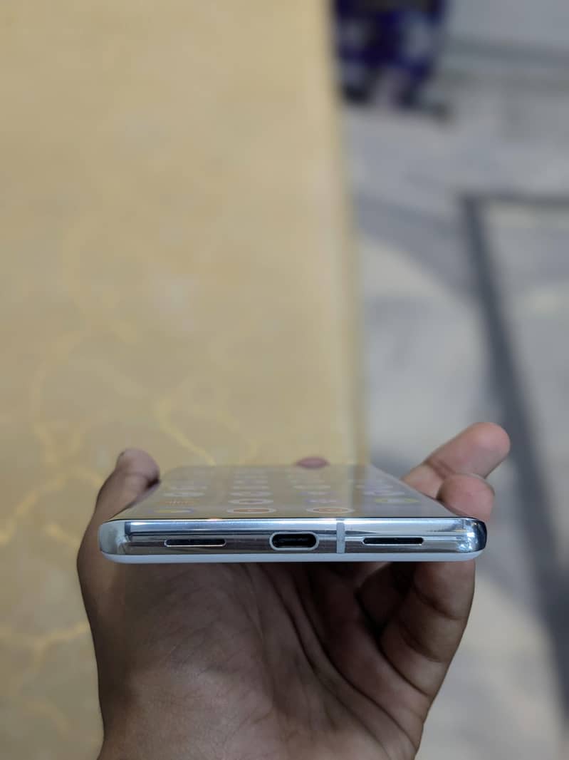 GOOGLE PIXEL 7Pro (10/10) condition 2