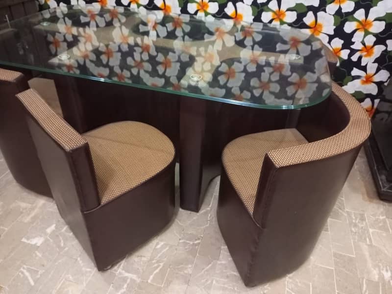dinning table 0
