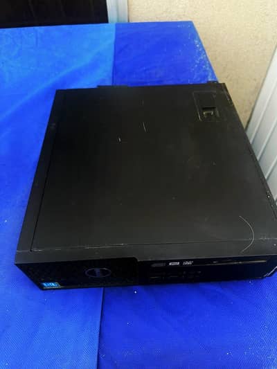 Dell T1700 SFF Workstation