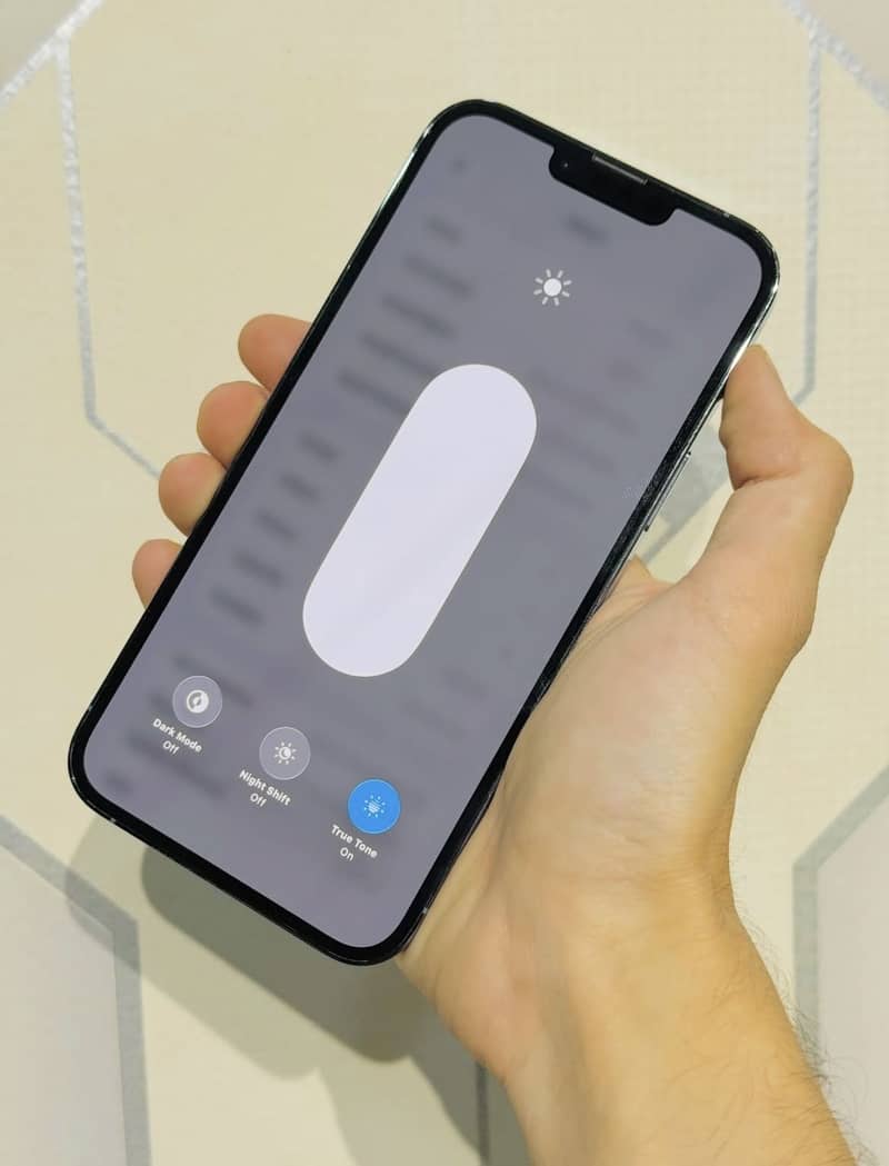 iphone 13pro 2