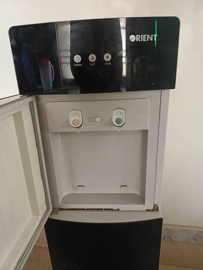 Water dispenser