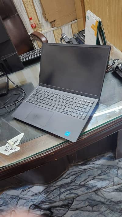 Dell latitude 3520