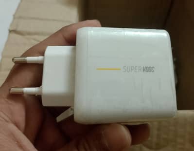 Super Vooc fast charger