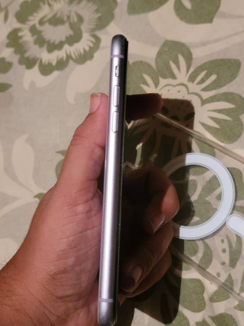 IPhone 11 2
