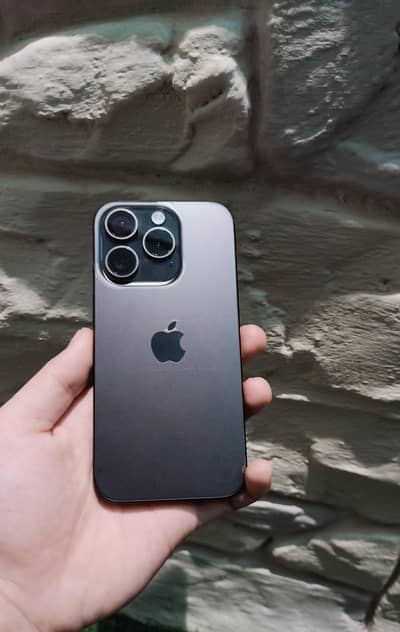 iphone 15 pro jv