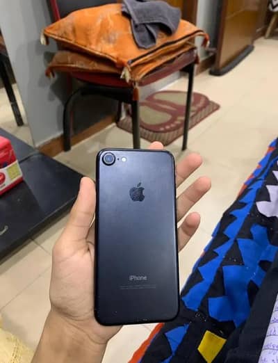 Iphone 7 PTA