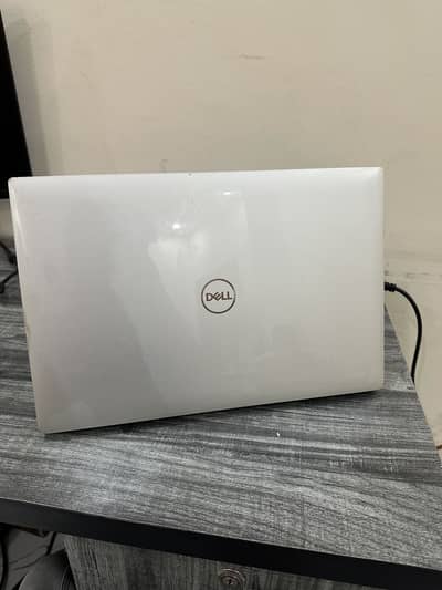 Dell XPS 15 5790