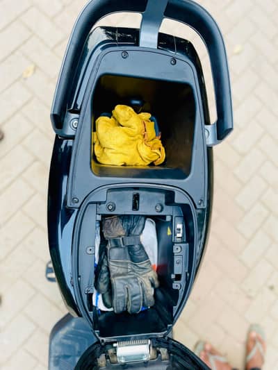 Yadea GT30 2025