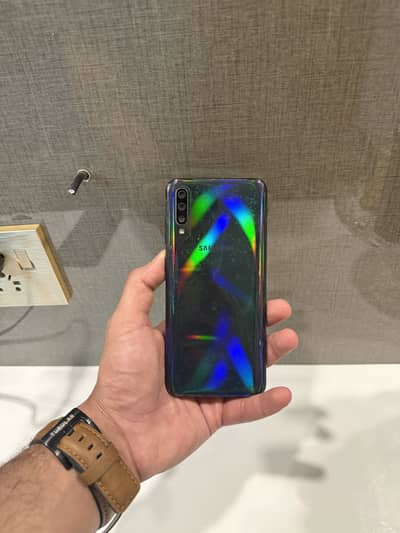 Samsung A70