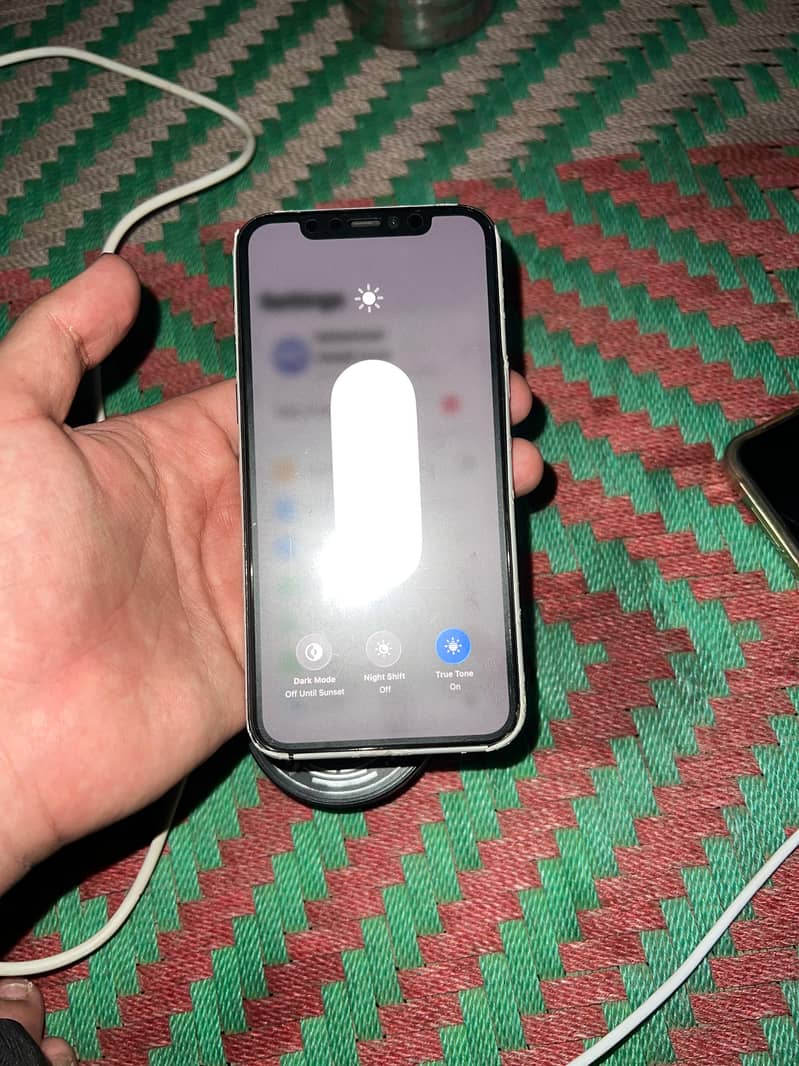 IPHONE 11 PRO 1