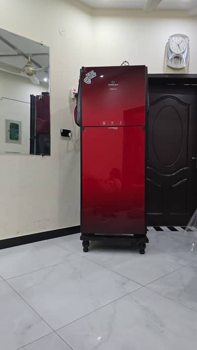 Dowlance Fridge