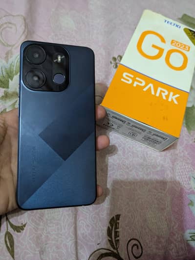 Tecno Spark go 2023 4/64 Urgent sell