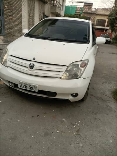 TOYOTA IST JAPANESE SPORTS SAME LIKE VITZ
