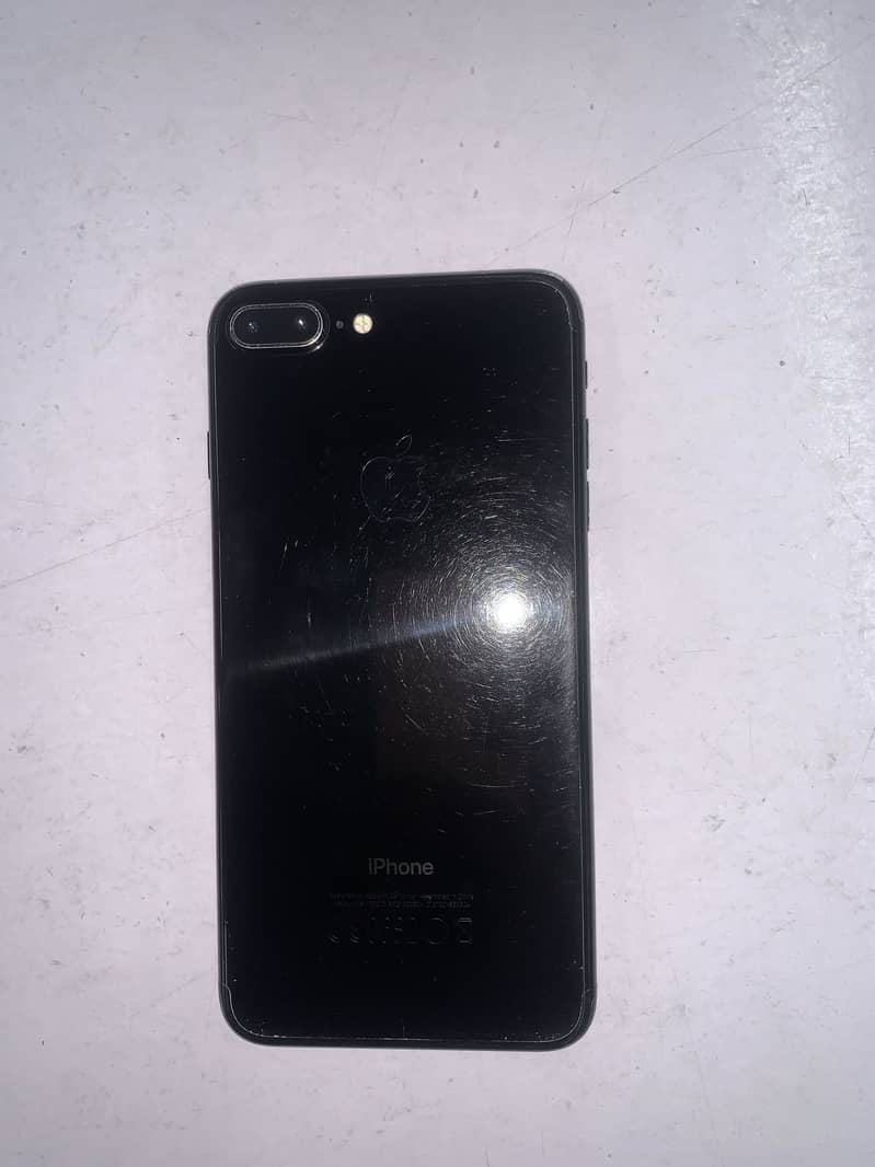 iPhone 7 Plus 8