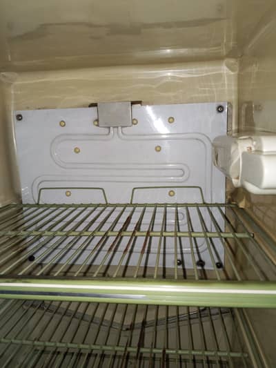 Dawlance frige