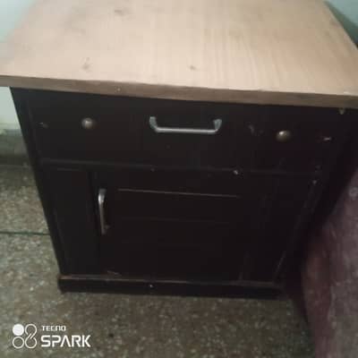 Bed side tables