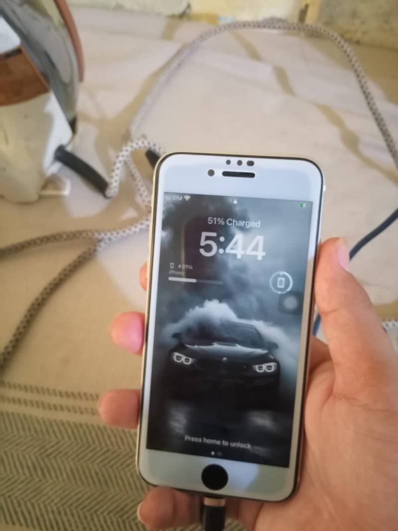 Apple iPhone SE 4