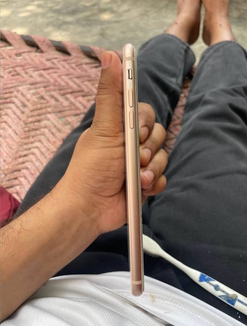 iphone 8 plus 2