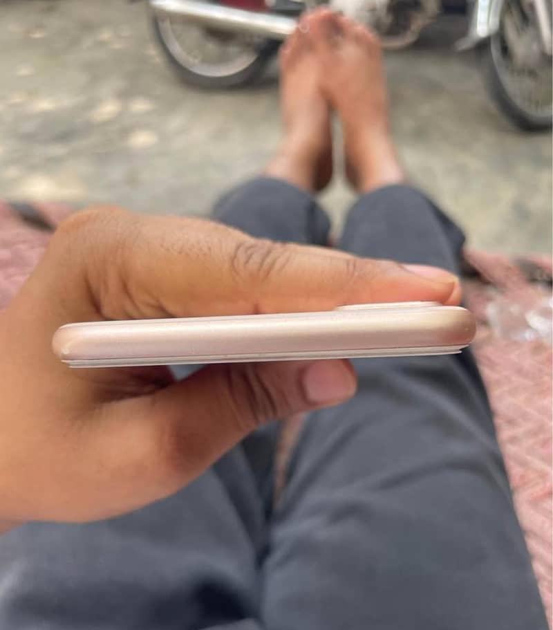 iphone 8 plus 3