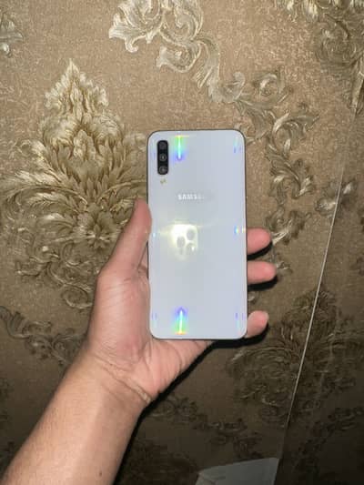 Sumsang A50 Official Pta (urgent sale)