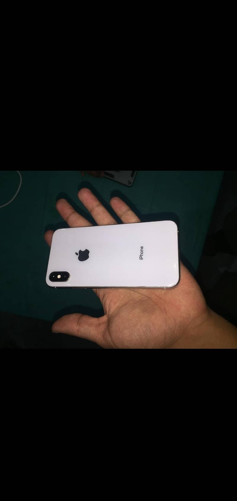 iPhone Xs 1
