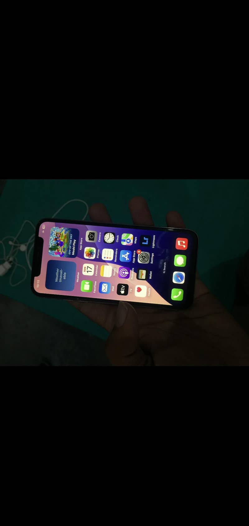iPhone Xs 2