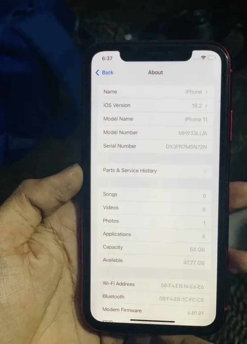 iPhone 11 4